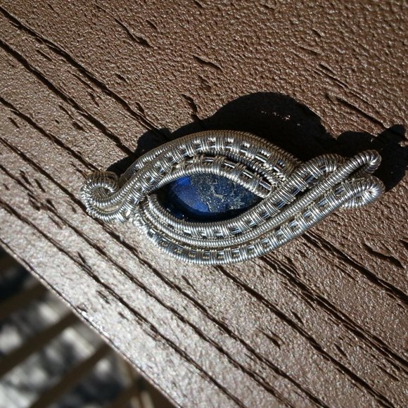 Meet your Posher, Laura - Picture 2 of 3